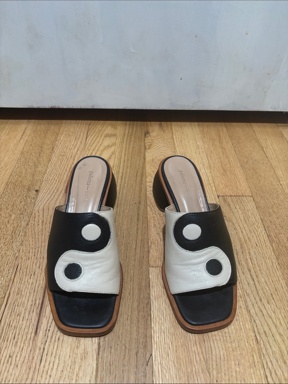PALOMA WOOL balance yin yang heeled mules size 6.5